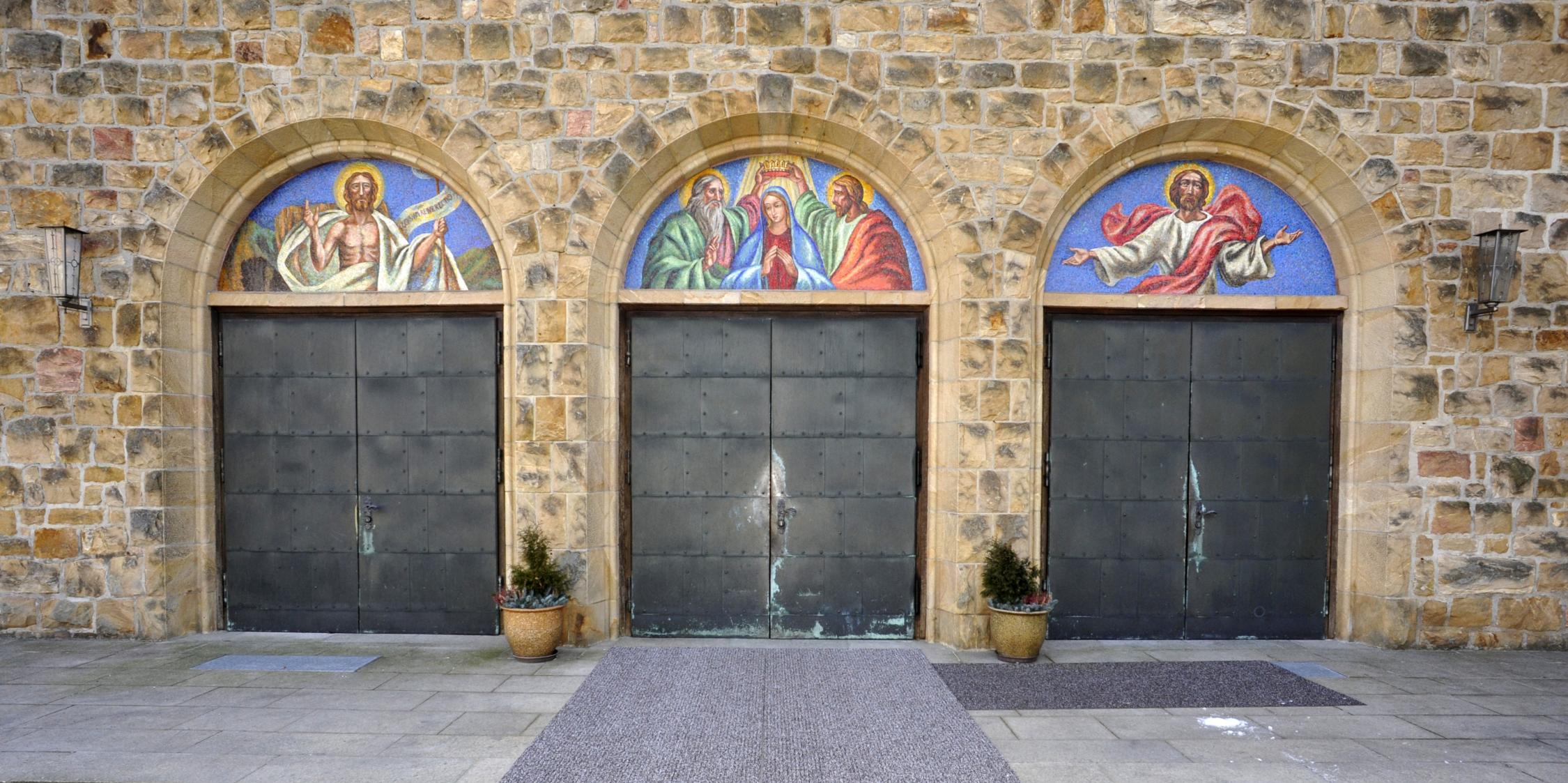 Mosaik Eingangsportal